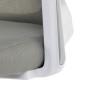 Kancelářská židle, šedá síťovina, bílý plast, kolečka na tvrdé podlahy, 2D područky